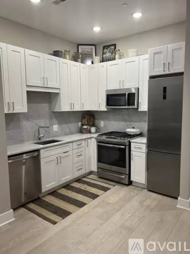 Main picture of 1009 17th St NE