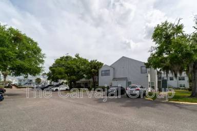 Main picture of 2544 Woodgate Blvd