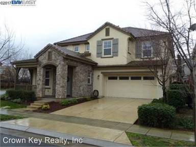 Main picture of 504 W Bonaventure Ave