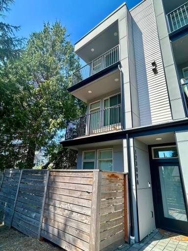 Main picture of 12309 15th Ave NE