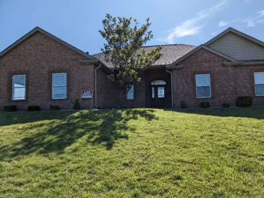 Main picture of 915 Golden Eye Ct