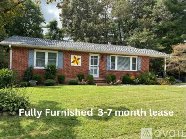 Main picture of 9 Hillpark Dr