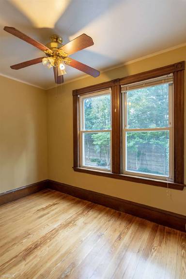 Main picture of 3 Parker Hill Ter