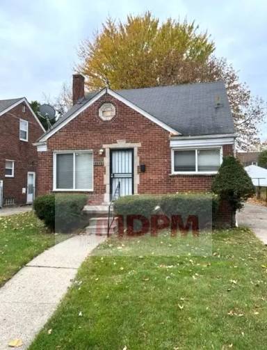 Main picture of 11369 Warwick St