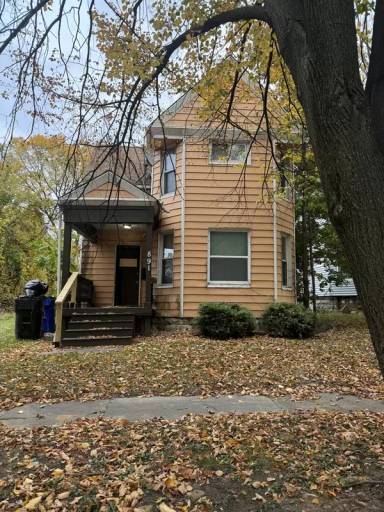 Main picture of 891 E 149th St