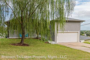 Main picture of 104 Primrose Ln