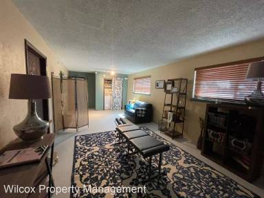 Main picture of 2640 E 24th St