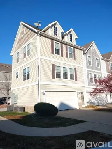 Main picture of White Birch Park Townhomes