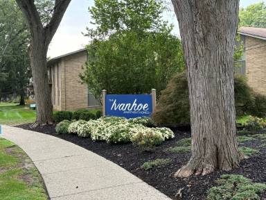 Main picture of 1533 Pine Valley Blvd