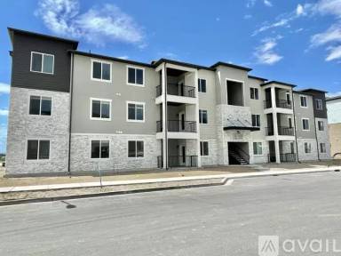 Main picture of 3326 W Hardman Way