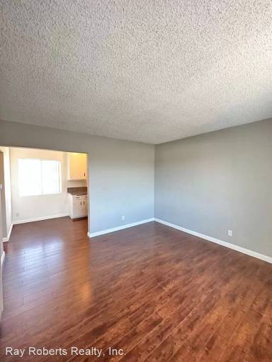 Main picture of 505 Eastmont Ave