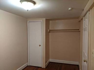 Main picture of 90 Cutler St