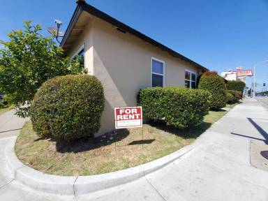 Main picture of 4037 W El Segundo Blvd