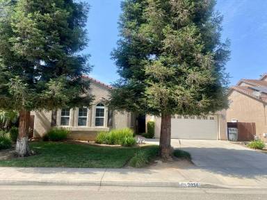 Main picture of 2834 E Powers Ave