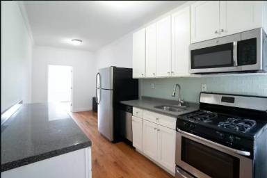 Main picture of 45 Kingston Ave