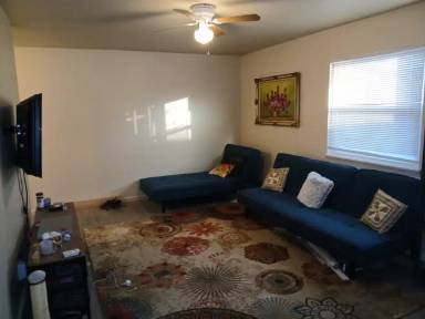 Main picture of 1210 Valentine St