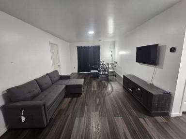 Main picture of 310 Kennedy Dr