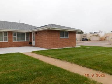 Main picture of 1720 Short St