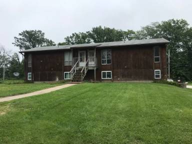 Main picture of 540 NE Park Ln