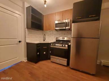 Main picture of 486 Mercer St