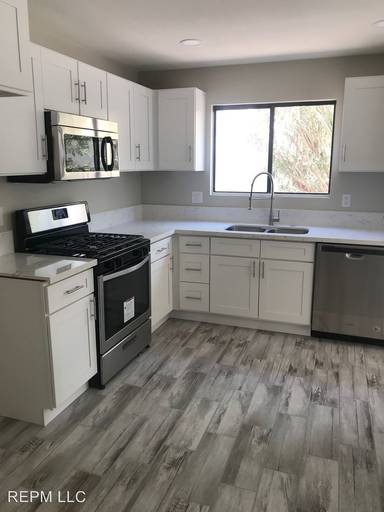 Main picture of 10029 Coral Sands Dr