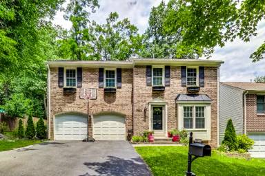 Main picture of 9802 Campbell Dr