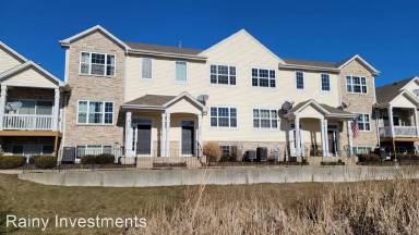 Main picture of 1374 Carolyn Ct