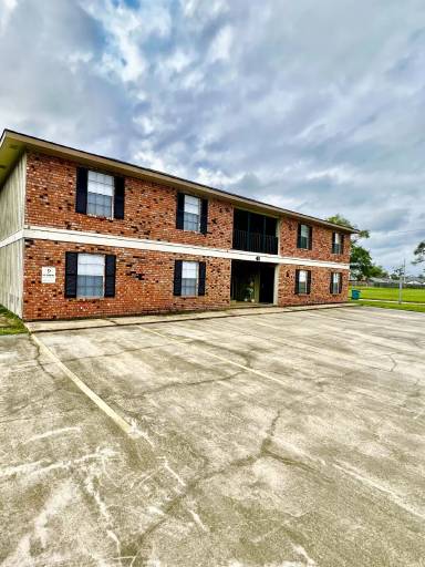 Main picture of 41 Eveland Ave