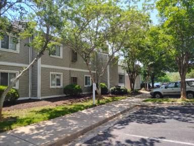 Main picture of Maple Ridge Apartments
