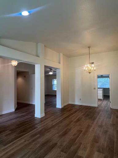 Main picture of 1446 Oak Grove Dr