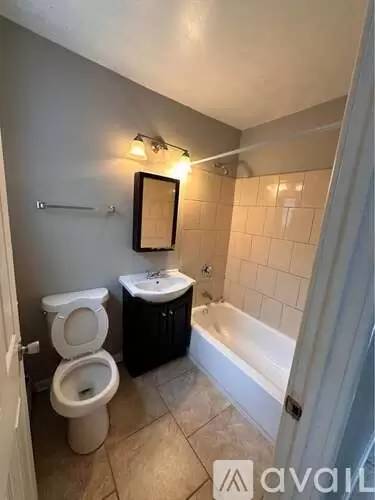 Main picture of 130 N President St