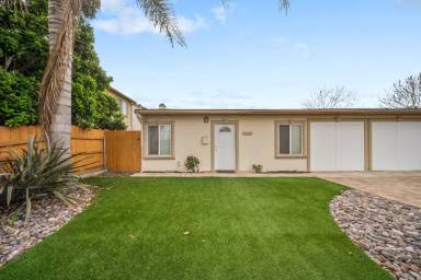 Main picture of 964 13th St