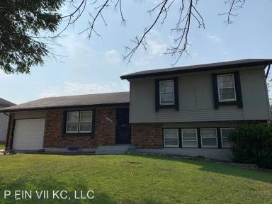Main picture of 7401 E 117th Ter
