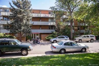 Main picture of 2500 S York St Condos