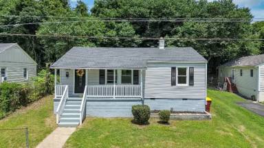 Main picture of 105 Virginia Ave