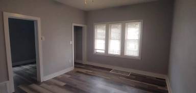 Main picture of 1524 S Comstock Ave
