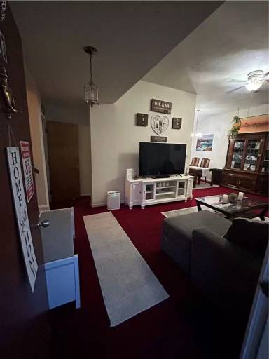 Main picture of 1633 Tallwood Ct