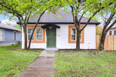 Main picture of 226 Porter St
