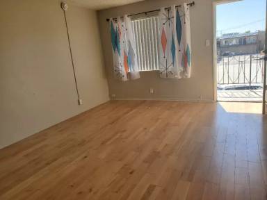 Main picture of 13457 Inglewood Ave
