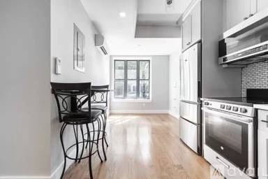 Main picture of 1160 Rogers Ave