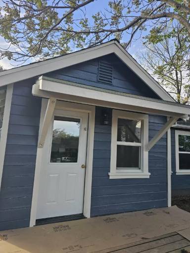Main picture of 439 Neal St