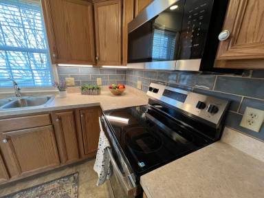 Main picture of 13 Cypress Dr