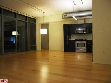 Main picture of Elleven