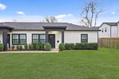 Main picture of 4802 Cruse Rd