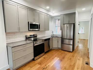 Main picture of 606 W Lemon St