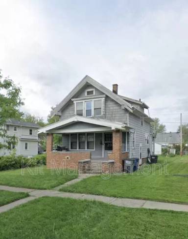 Main picture of 4211 Burnham Ave