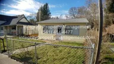 Main picture of 506 NW Clarke St