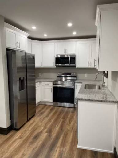 Main picture of 2023 E 2nd St