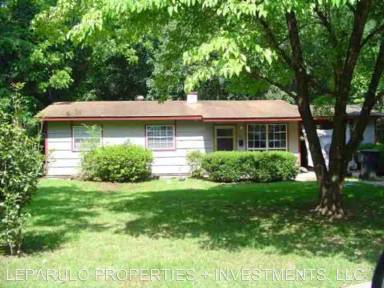 Main picture of 808 Evelyn Ct