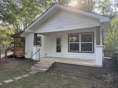 Main picture of 411 N Patterson St
